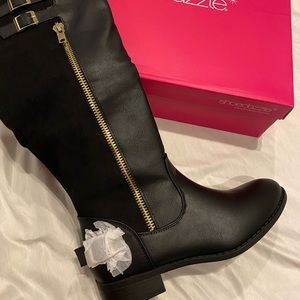 Black Wide Calf shoe dazzle boots with gold straps